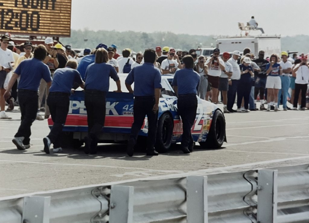 Kyle Petty on pit road at Pocono in 1990 in the Peak Antifreeze 42 car