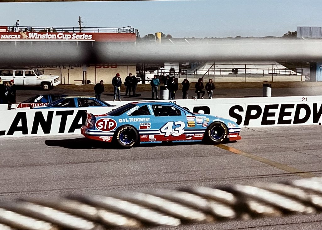 Richard Petty car at 1992 Hooters 500